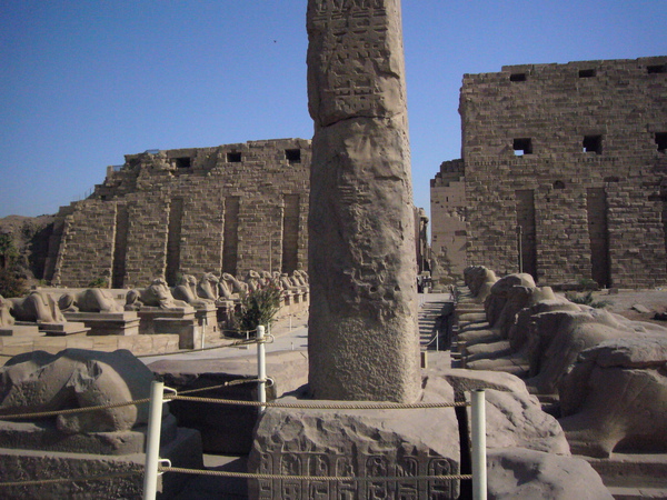 Karnak 神殿_04.JPG