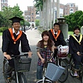 腳踏車是校園的必備交通工具