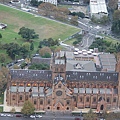 從雪梨塔上俯看聖瑪莉教堂