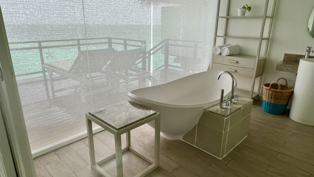 2022馬爾地夫之旅第六天(下)LUX*水上屋 2022馬爾地夫之旅第六天(下)LUX*水上屋