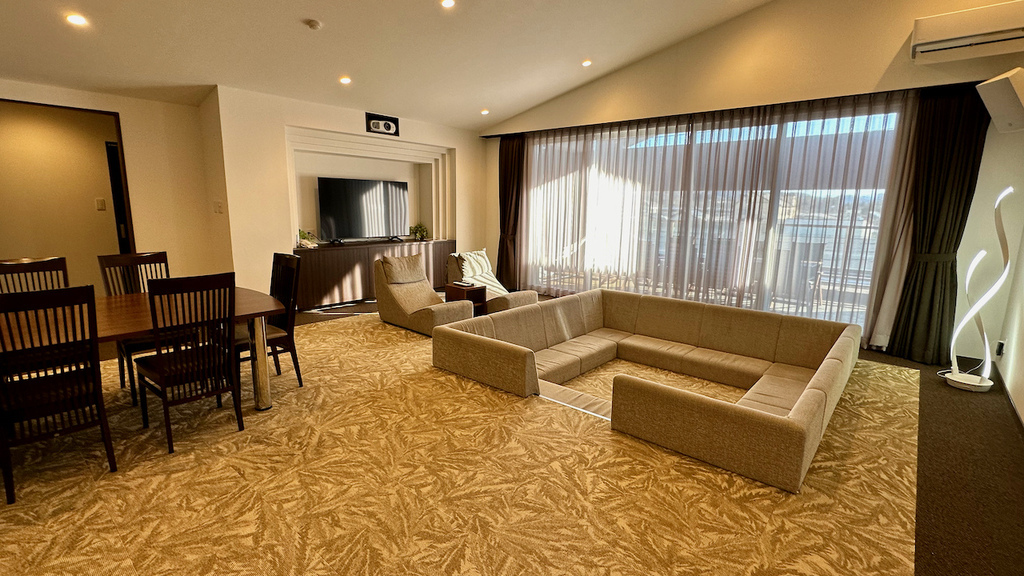 2024 關東冬遊記第三天(二):輕井澤丸山咖啡,青木定治甜 2024 關東冬遊記第三天(二):輕井澤丸山咖啡,青木定治甜