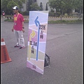 140504Run To Love 春季公益路跑-不斷看到21KM的跑友們跑出去又跑回來…