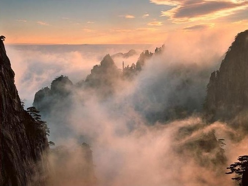 安徽九華山.jpg 安徽九華山.jpg