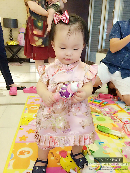 ee妹妹週歲照哦！_4453.jpg