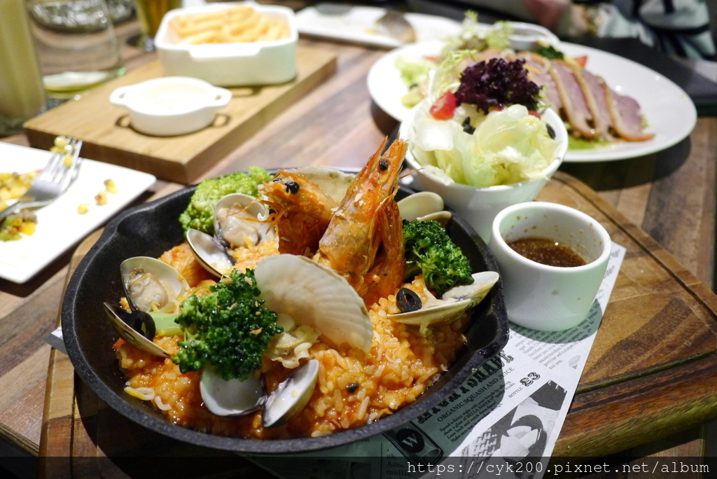 '20 12 25 _22 洋朵義式廚坊 微風松高店 聖誕海陸雙人饗宴 NT988+10% 諾曼第爆炒海鮮燉飯(茄汁).JPG '20 12 25 _22 洋朵義式廚坊 微風松高店 聖誕海陸雙人饗宴 NT988+10% 諾曼第爆炒海鮮燉飯(茄汁).JPG