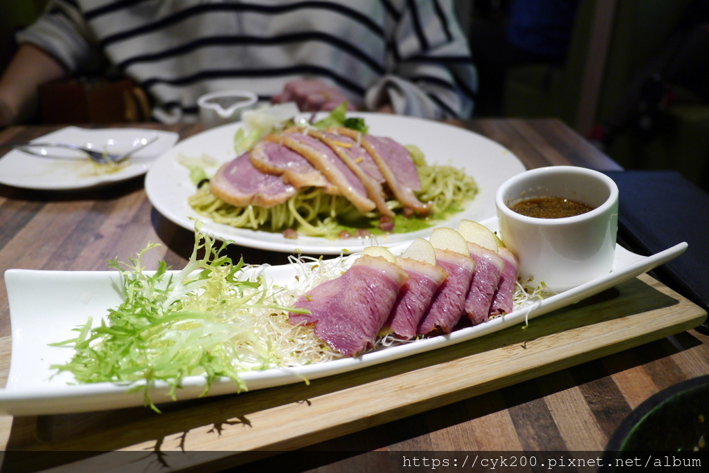 '20 12 25 _24 洋朵義式廚坊 微風松高店 米塔集團信義商圈兩人同行贈品 蘋果鴨胸佐和風醬汁 (原價NT118+10%).JPG