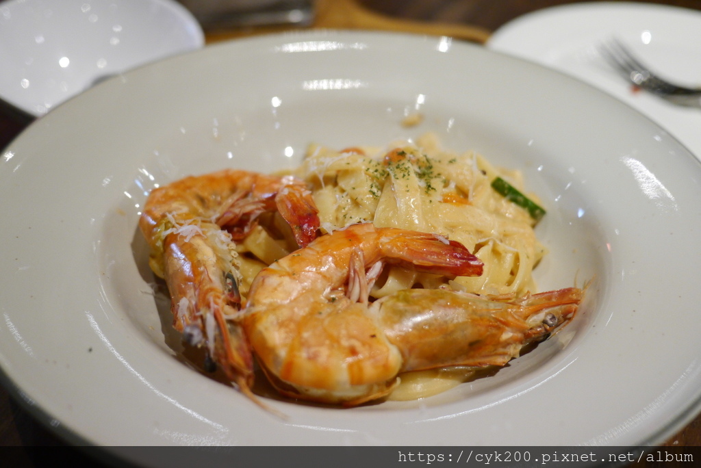 '21 02 14 _11 初三 親家母聚餐 在More Pasta & Pizza 明太子鮮蝦寬扁麵 NT$398+10%.JPG