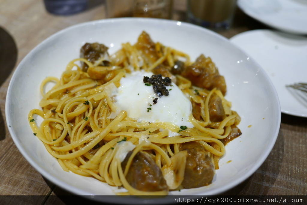 '21 04 03 _36 請請義大利餐廳慶城店 松露紅酒燉半筋半肉半熟蛋細扁麵 NT318+10%.JPG '21 04 03 _36 請請義大利餐廳慶城店 松露紅酒燉半筋半肉半熟蛋細扁麵 NT318+10%.JPG