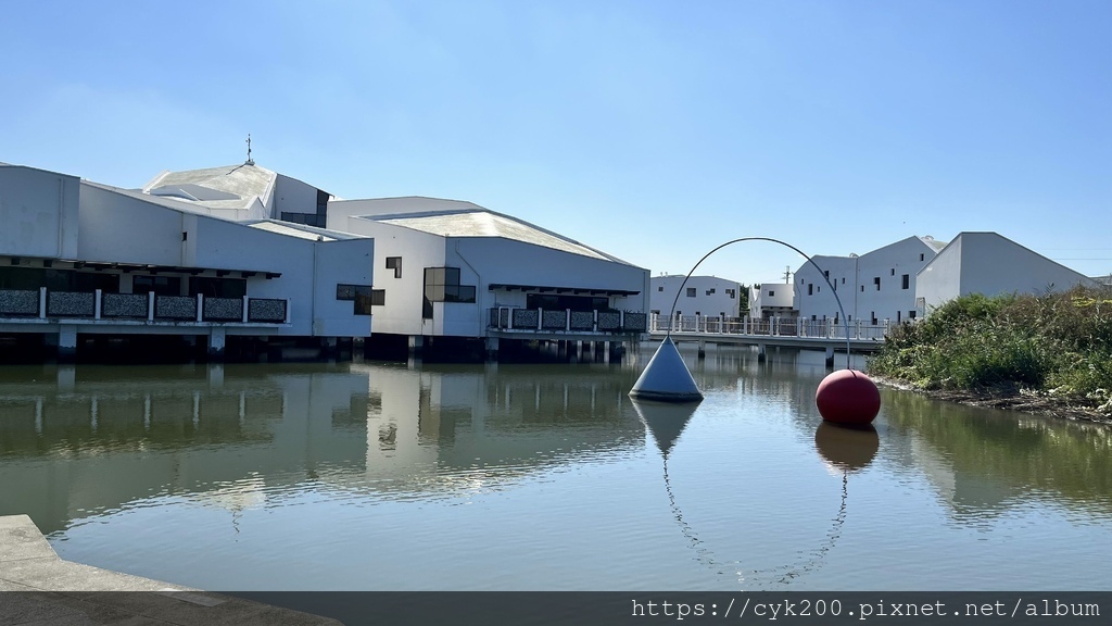 '21 11 06 _09 台江國家公園 遊客中心暨行政中心園區 (台江學園水上屋).jpg '21 11 06 _09 台江國家公園 遊客中心暨行政中心園區 (台江學園水上屋).jpg