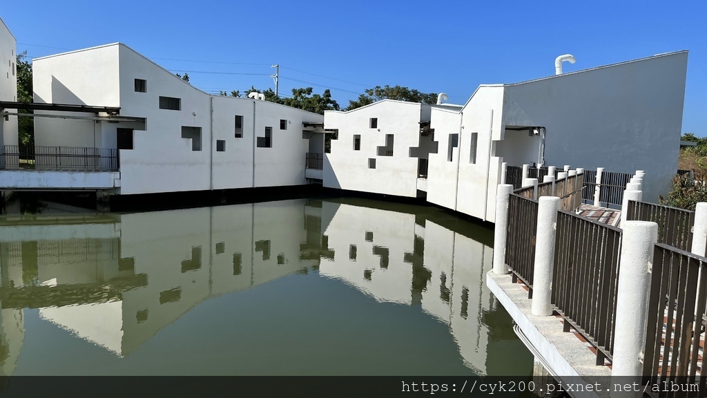 '21 11 06 _26 台江國家公園 遊客中心暨行政中心園區 (台江學園水上屋).jpg '21 11 06 _26 台江國家公園 遊客中心暨行政中心園區 (台江學園水上屋).jpg