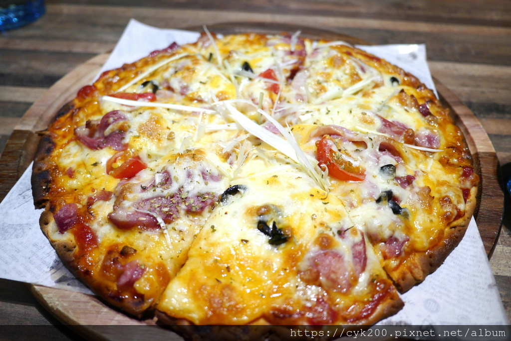 '22 04 01 _03 洋朵義式廚坊 微風松高店 櫻桃鴨胸番茄披薩 NT308.JPG '22 04 01 _03 洋朵義式廚坊 微風松高店 櫻桃鴨胸番茄披薩 NT308.JPG