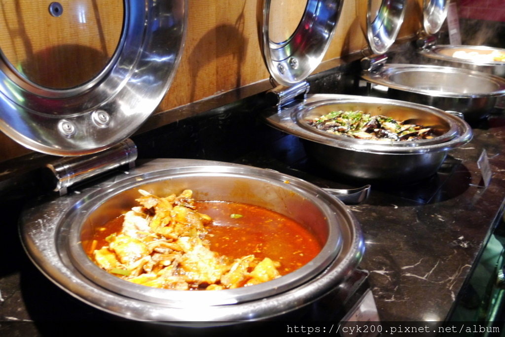 '23 02 08 _75 薆悅酒店-野柳度假館 漁人廚房(一館2樓) 醬燒魚下巴 金蒜孔雀貝 好吃.JPG '23 02 08 _75 薆悅酒店-野柳度假館 漁人廚房(一館2樓) 醬燒魚下巴 金蒜孔雀貝 好吃.JPG