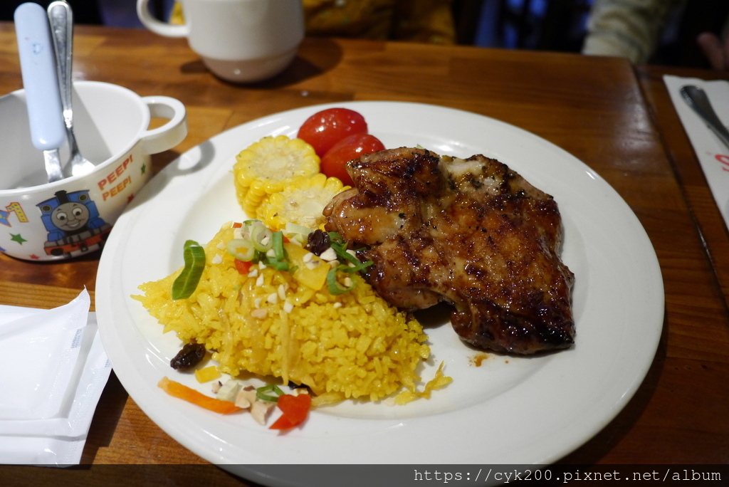 '23 03 19 _55 雙聖 兒童餐--碳烤雞腿排+時蔬+香料飯 NT220.JPG '23 03 19 _55 雙聖 兒童餐--碳烤雞腿排+時蔬+香料飯 NT220.JPG
