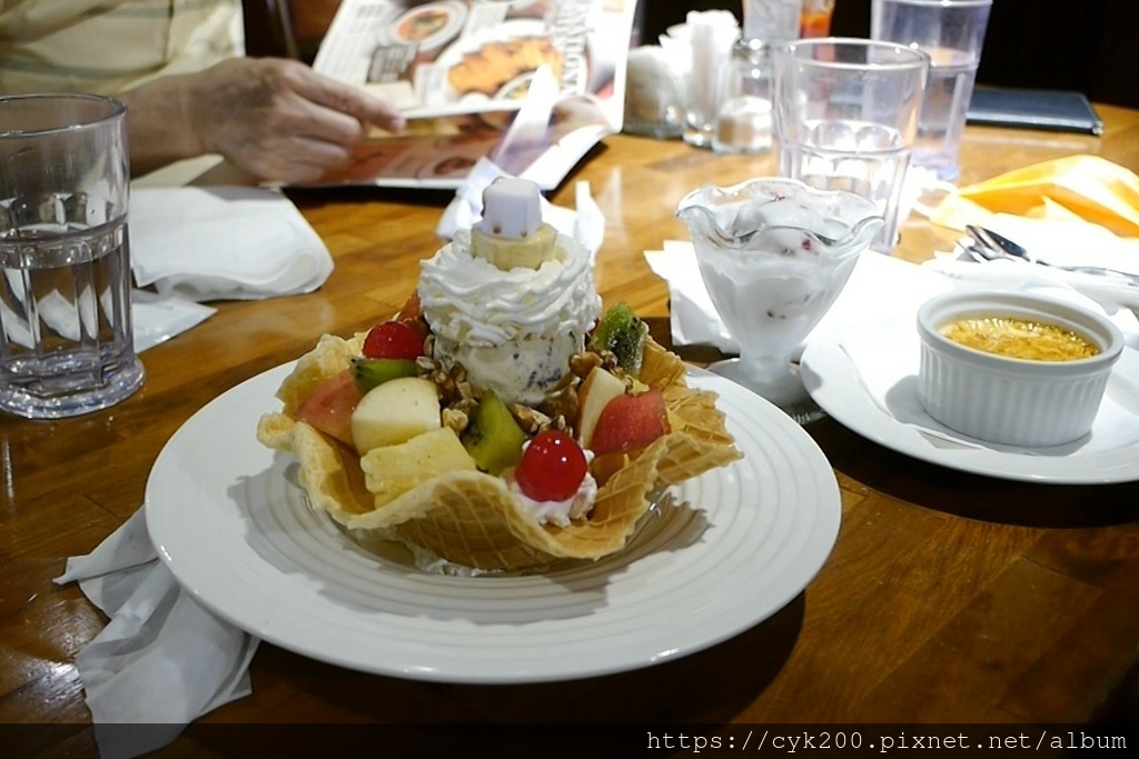 '23 03 19 _68 雙聖壽星生日禮--冰火奇緣 若單點 NT340.jpg