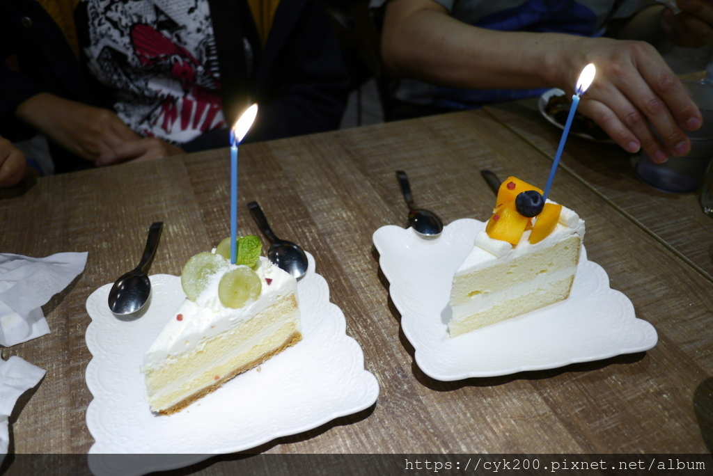 '23 05 13 _14 慶祝母親節 在Cin Cin Osteria請請義大利餐廳慶城店 綠葡萄起司蛋糕+北海道十勝生乳蛋糕 北海道十勝生乳蛋糕 C套餐NT288+10%含前菜、甜點、NT50飲料 (若單點NT118+10%).JPG '23 05 13 _14 慶祝母親節 在Cin Cin Osteria請請義大利餐廳慶城店 綠葡萄起司蛋糕+北海道十勝生乳蛋糕 北海道十勝生乳蛋糕 C套餐NT288+10%含前菜、甜點、NT50飲料 (若單點NT118+10%).JPG