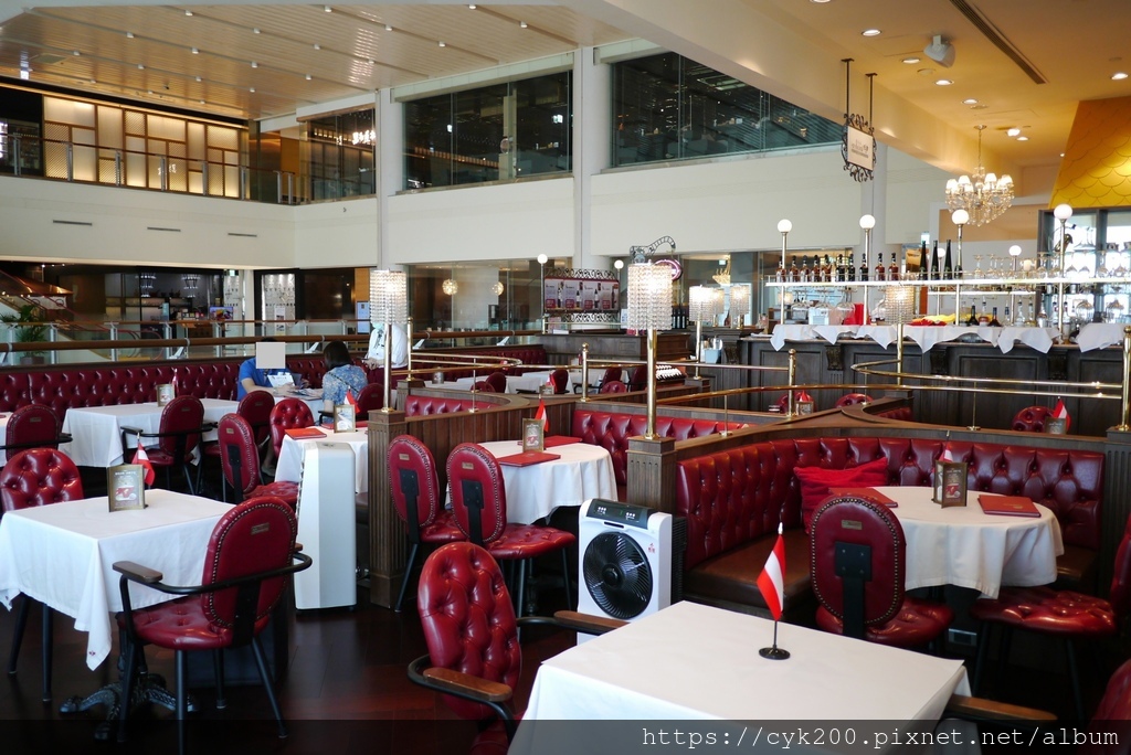 '23 05 16 _02 Kaffee Amadeus 阿瑪迪斯咖啡館 SOGO復興館10F.JPG '23 05 16 _02 Kaffee Amadeus 阿瑪迪斯咖啡館 SOGO復興館10F.JPG