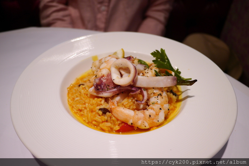 '23 05 16 _08 Kaffee Amadeus 阿瑪迪斯咖啡館 SOGO復興館10F 番紅花海鮮燉飯 NT520.JPG '23 05 16 _08 Kaffee Amadeus 阿瑪迪斯咖啡館 SOGO復興館10F 番紅花海鮮燉飯 NT520.JPG