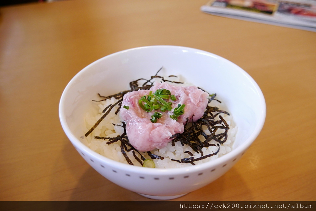 '23 11 29 _115 ガスト 屋島店 迷你香蔥鮪魚肉末蓋飯 JPY400.JPG