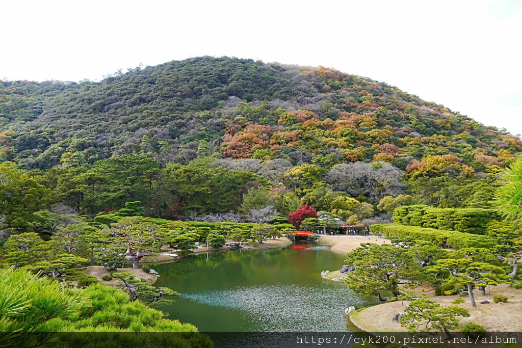 '23 11 30 _115 栗林公園 北湖 view from芙蓉峰.JPG