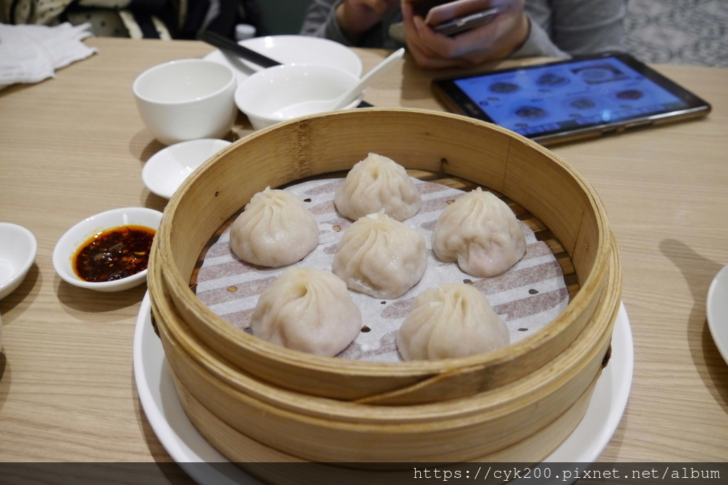 '23 11 15 _47 統一夢時代 漢來上海湯包 招牌小籠湯包 NT105.JPG '23 11 15 _47 統一夢時代 漢來上海湯包 招牌小籠湯包 NT105.JPG
