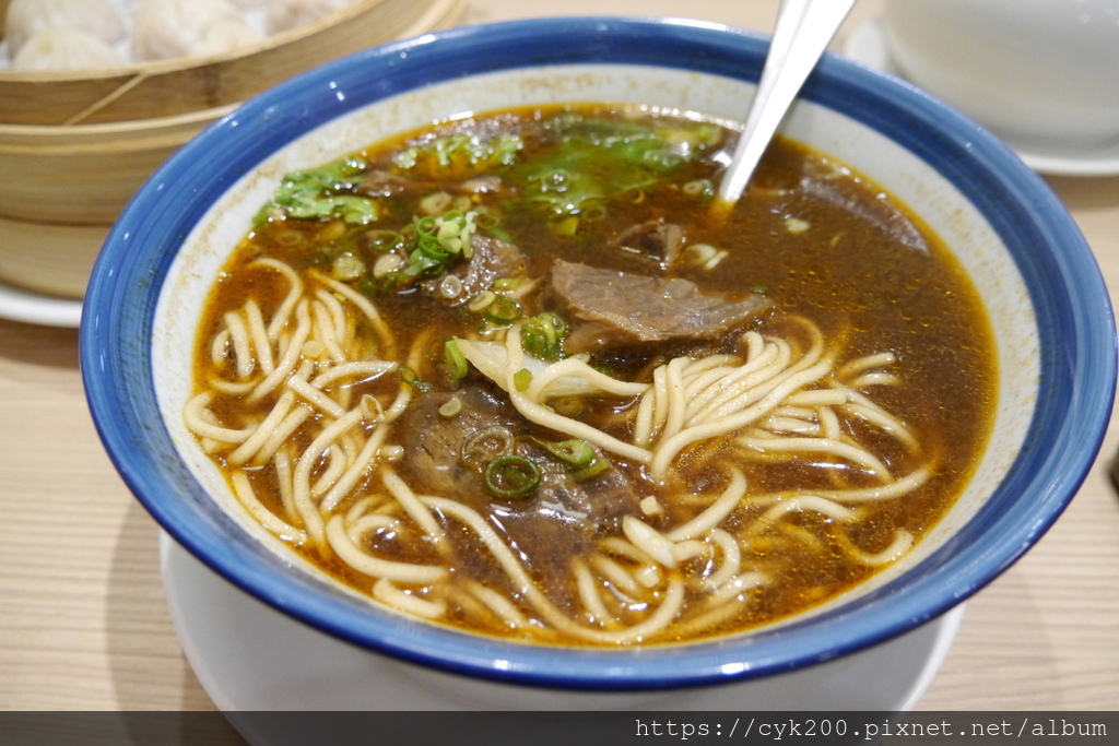 '23 11 15 _48 統一夢時代 漢來上海湯包 紅燒牛肉麵 NT280.JPG '23 11 15 _48 統一夢時代 漢來上海湯包 紅燒牛肉麵 NT280.JPG