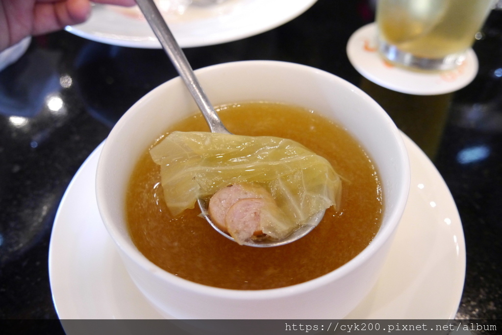 '23 11 16 _045 ARTCO典藏駁二餐廳 商業午餐--高麗菜湯.JPG '23 11 16 _045 ARTCO典藏駁二餐廳 商業午餐--高麗菜湯.JPG