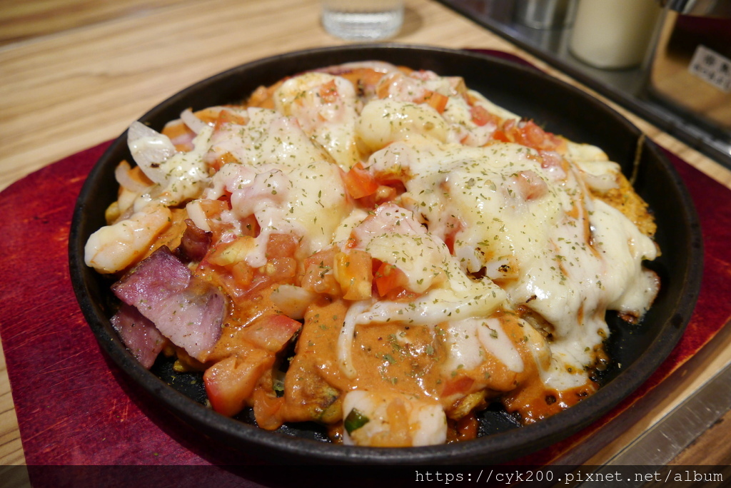 '23 11 17 _200 漢神巨蛋購物廣場 千房大阪燒 義式披薩風大阪燒 NT268.JPG '23 11 17 _200 漢神巨蛋購物廣場 千房大阪燒 義式披薩風大阪燒 NT268.JPG