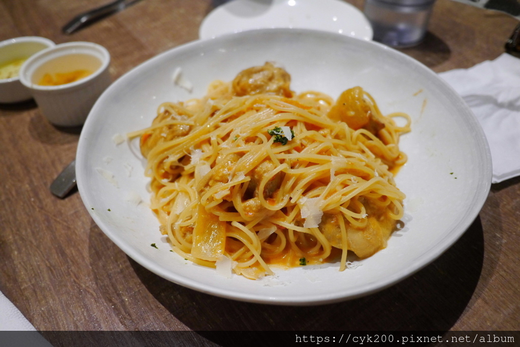 '23 12 03 _06 Cin Cin Osteria請請義大利餐廳慶城店 粉紅醬雞腿肉細圓麵 NT278+10%.JPG