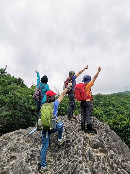 LINE_ALBUM_20220521柯子林山祕境_220521_60.jpg