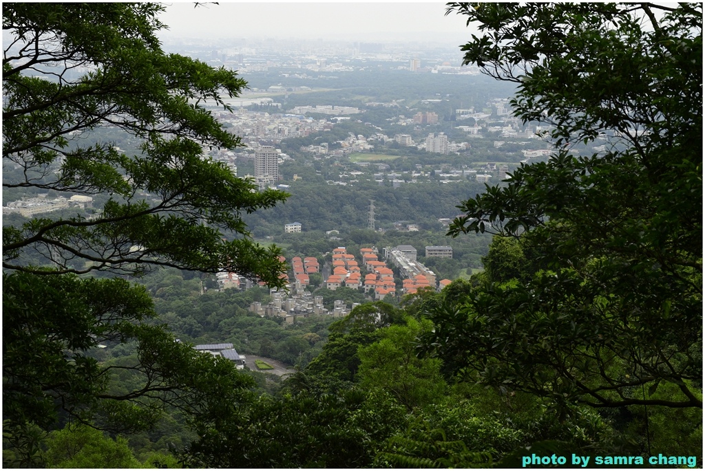 石門山北端登山口-石門山-小竹坑古道-漢威亭-石門山步道-北