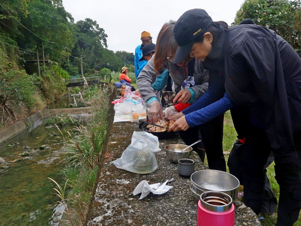 LINE_ALBUM_20231216大漢溪中庄調節池-中庄吊橋-山豬湖-娘子坑山-月眉濕地_231216_21.jpg