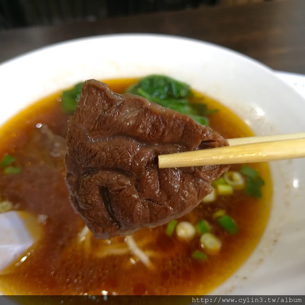 （已歇業）[內湖牛肉麵推薦]林掌櫃拉麵館：牛肉麵也能有南洋風