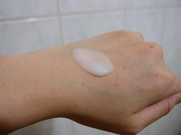 施巴5.5乳液-1.JPG 施巴5.5乳液-1.JPG