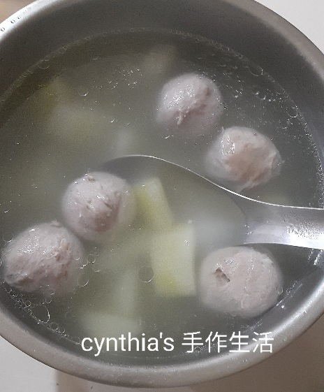 貢丸大黃瓜湯