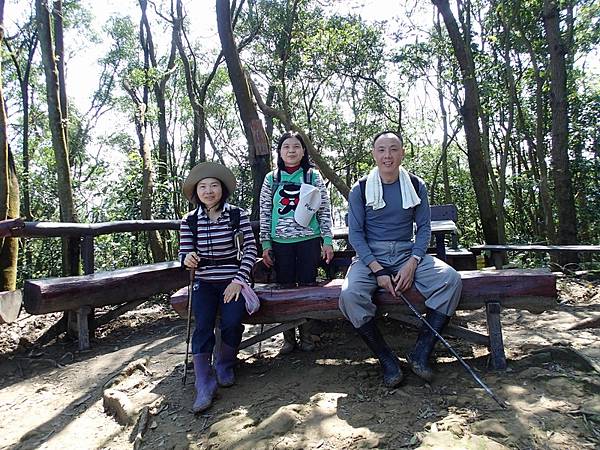1050228迴龍三角埔頂山大棟山石灰坑山鶯歌忠義山縱走053.jpg
