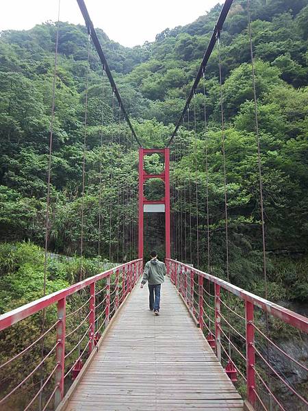 黑黑谷吊橋（地利村）