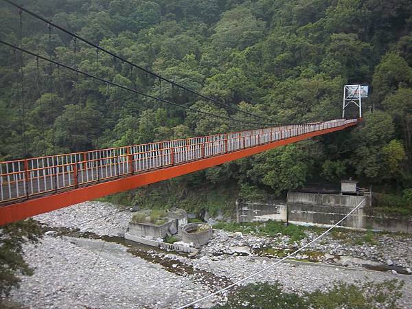 龍谷吊橋