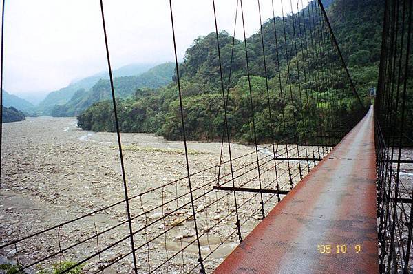 錦卦吊橋（泰安）