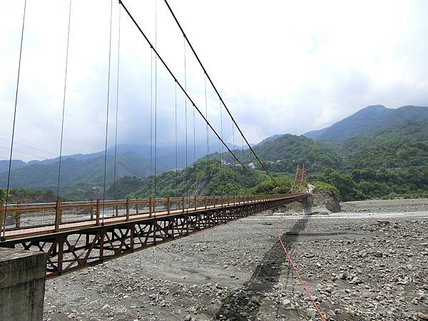 嘎啦鳳吊橋（桃源）