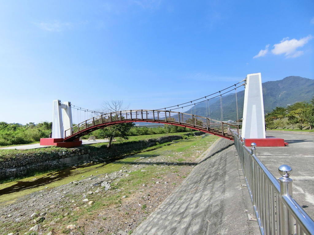 水里親水公園吊橋（水里）