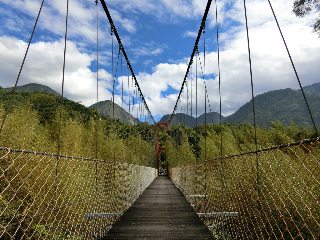 行峯吊橋（豐山村）