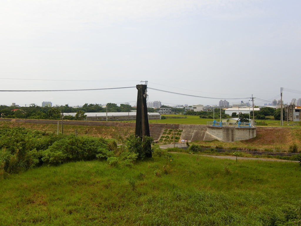 中港溪橋遺跡（頭份）北端