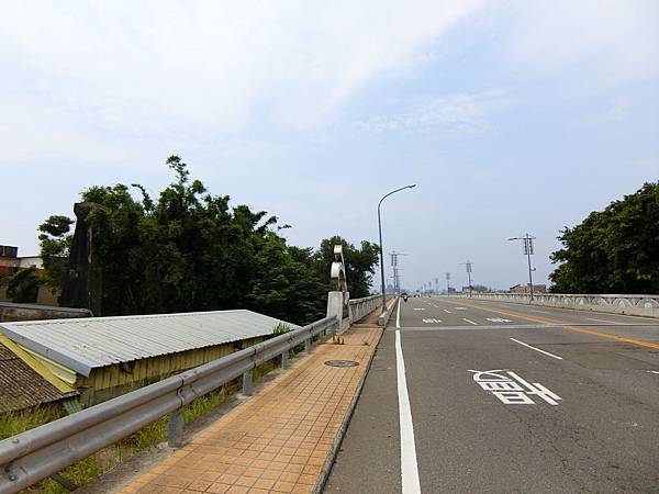 中港溪橋遺跡（頭份）南端