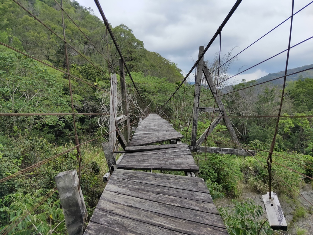 法治二號吊橋（萬豐村）