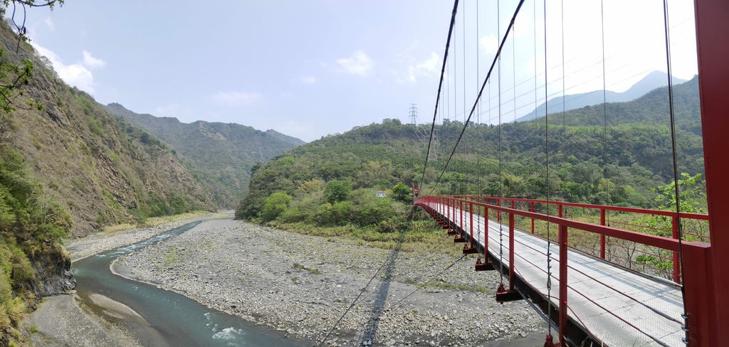 黑黑谷吊橋（地利村）