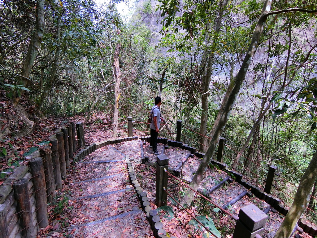 蝙蝠洞延伸步道