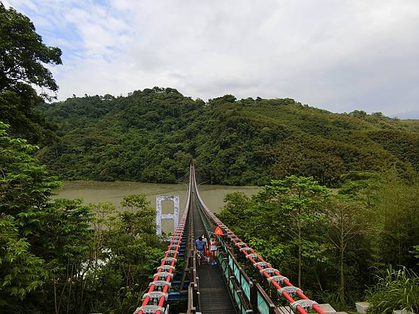 新溪口吊橋（復興）