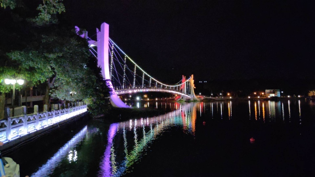 龍潭大池觀光吊橋（龍潭）