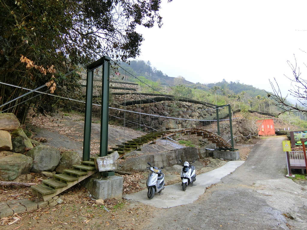 踩雲虹橋（古坑）