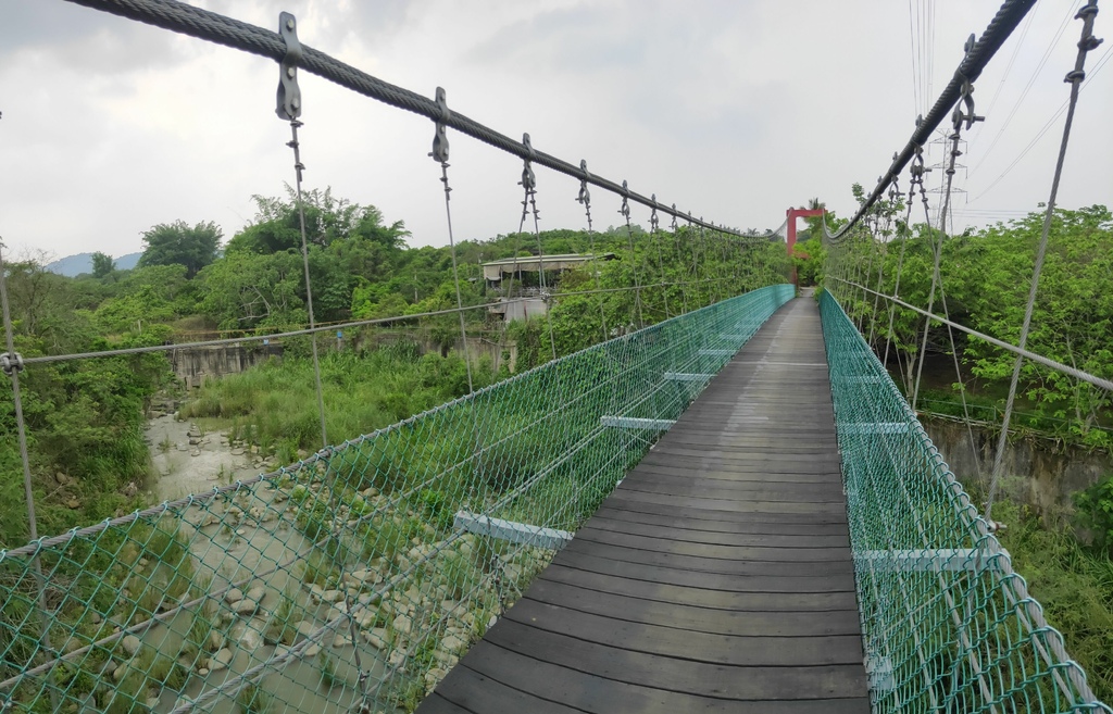 行龜吊橋（東山）